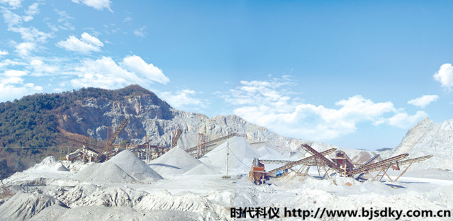 空壓機應用行業分析-3-時代科儀-采石廠_副本.jpg